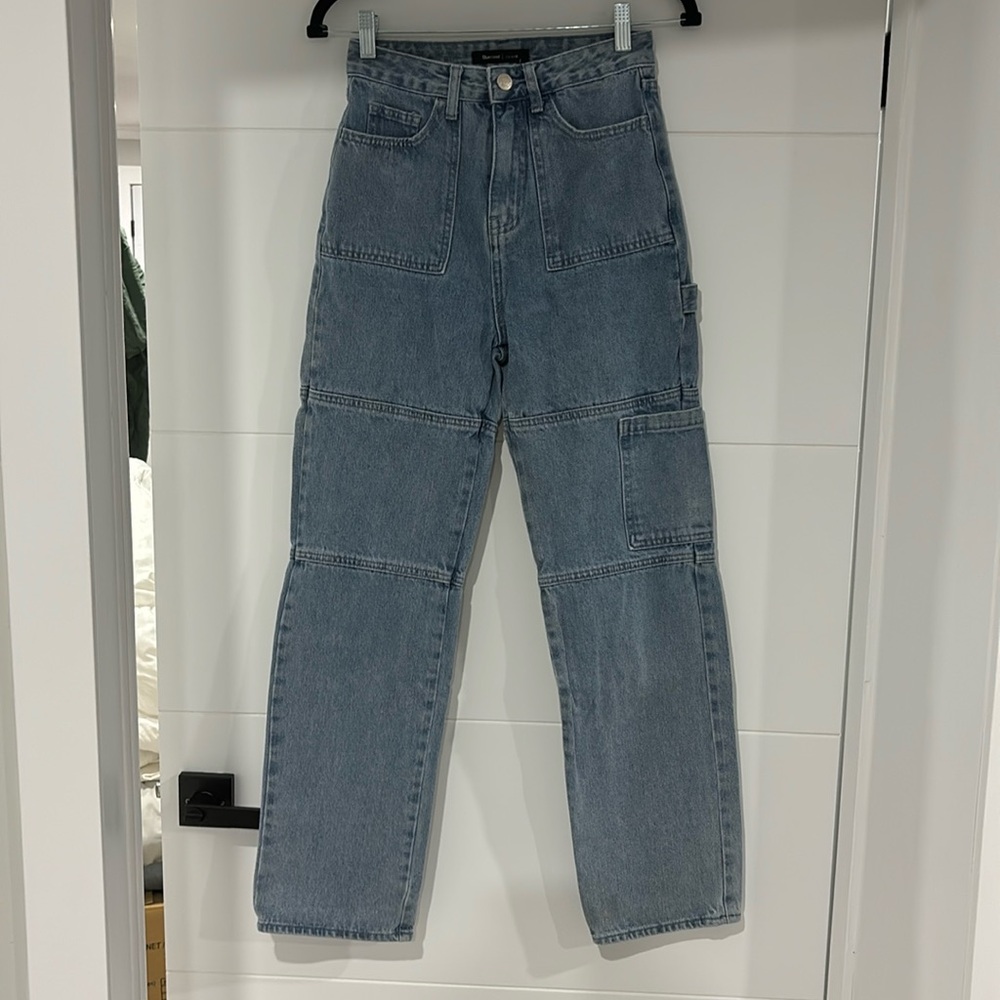BLUENOTES high rise carpenter straight Jean with cargo pocket size 0 (24 waist)